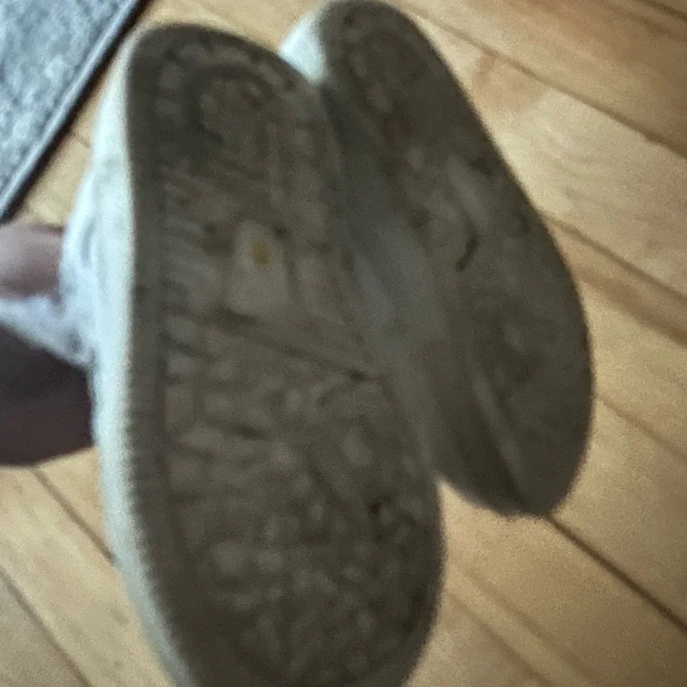Gerber high top‎ crib shoes